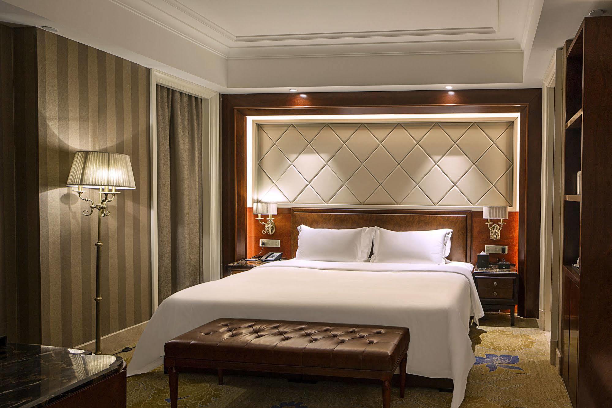 Chengdu Jin Yun Hotel Kültér fotó